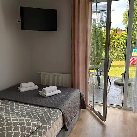 Apartmán Dw Roza Wiatrow Dębki Exteriér fotografie