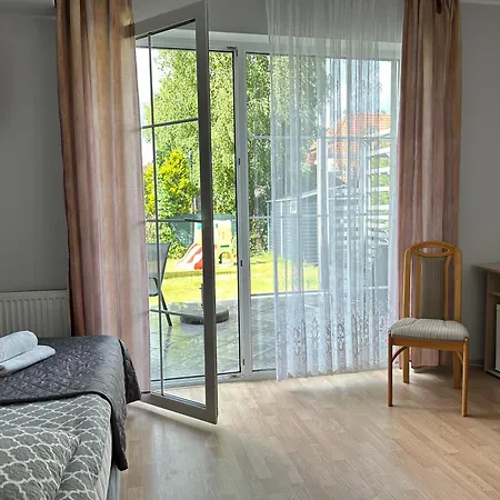 Apartmán Dw Roza Wiatrow Dębki Exteriér fotografie