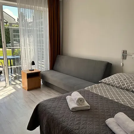 Apartmán Dw Roza Wiatrow Dębki Exteriér fotografie