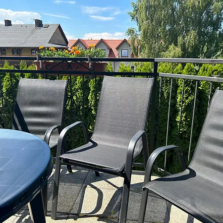 Apartmán Dw Roza Wiatrow Dębki Exteriér fotografie