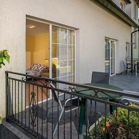 Apartmán Dw Roza Wiatrow Dębki Exteriér fotografie