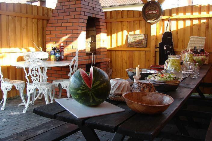 Dw Roza Wiatrow Homestay Debki